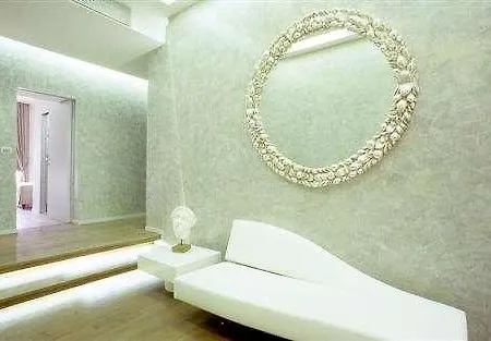 Boutique Rom