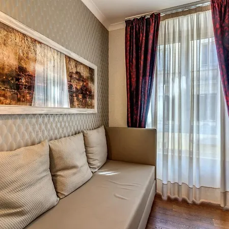 Ξενοδοχείο Boutique 4*